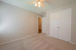 11 Yarrowdale Ct, The Woodlands, TX 77382 - Photo 17