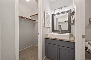 17 Capewood Ct, The Woodlands, TX 77381 - Photo 27
