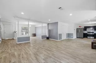 8706 Jason St, Houston, TX 77074 - Photo 9