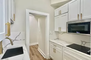 1427 Church St, Galveston, TX 77550 - Photo 7