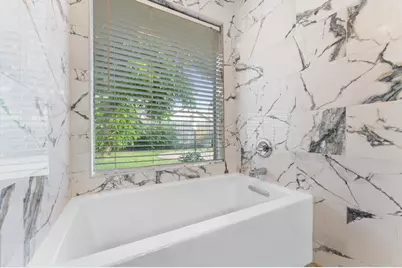 5515 Moss Glenn Lane, Houston, TX 77088 - Photo 21