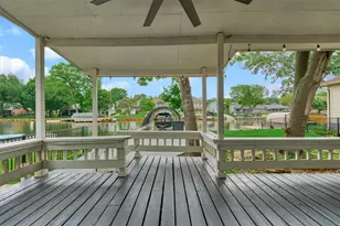 6795 Kingston Cove Ln, Willis, TX 77318 - Photo 29