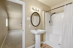 1109 E Walker St, League City, TX 77573 - Photo 29