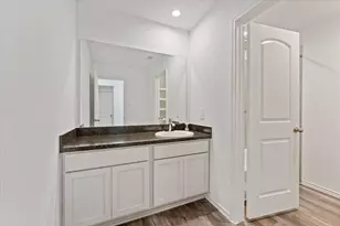 24210 Sandstone Valley Ln, Spring, TX 77373 - Photo 23