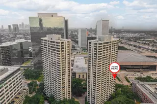 15 Greenway Plz, Houston, TX 77046 - Photo 3