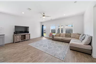 14303 Garden Creek Court, Conroe, TX 77384 - Photo 9