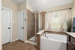 22415 Willow Creek Bridge Ln, Tomball, TX 77375 - Photo 15