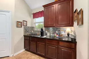 22415 Willow Creek Bridge Ln, Tomball, TX 77375 - Photo 9