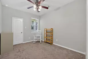11231 Burning Tree Dr, Montgomery, TX 77356 - Photo 19