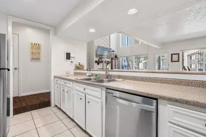 3902 Knollcrest Drive, Montgomery, TX 77356 - Photo 7