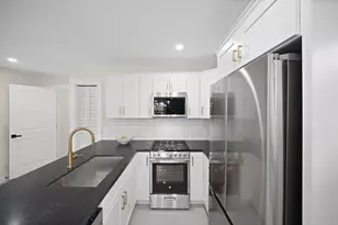 4813 Hummingbird St, Houston, TX 77035 - Photo 29