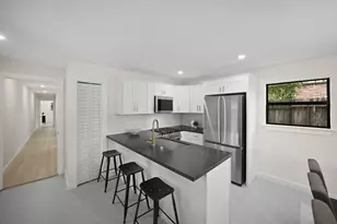 4813 Hummingbird St, Houston, TX 77035 - Photo 25