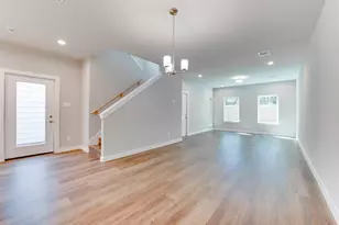 6619 Ezzard Charles Ln, Houston, TX 77091 - Photo 5