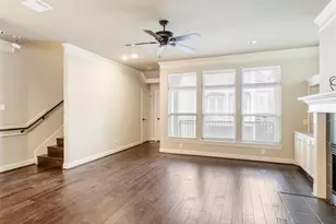 1325 W 24th St, Houston, TX 77008 - Photo 3