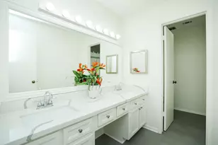 14103 Overbrook Ln, Houston, TX 77077 - Photo 23