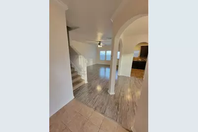 11528 Champions Green Drive, Houston, TX 77066 - Photo 3