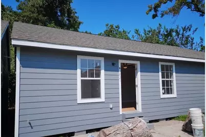 3821 Wipprecht Street, Houston, TX 77026 - Photo 7
