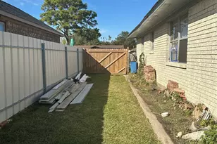 7118 Heron Dr, Houston, TX 77087 - Photo 19