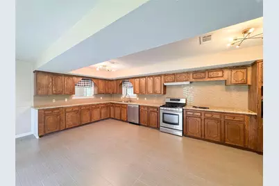 15331 Lake Lamond Road, Conroe, TX 77384 - Photo 17