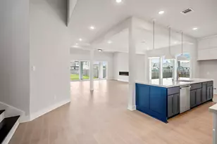 17307 Sunflower Petals Trl, Conroe, TX 77302 - Photo 7