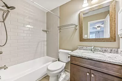 513 Meadow Bend Drive, Friendswood, TX 77546 - Photo 29