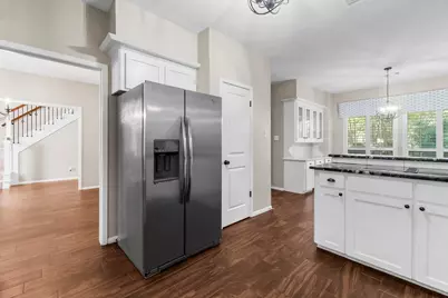 7 Elwood Hills Court, The Woodlands, TX 77381 - Photo 13