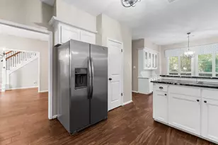7 Elwood Hills Ct, The Woodlands, TX 77381 - Photo 13