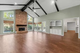 7 Elwood Hills Ct, The Woodlands, TX 77381 - Photo 23