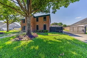 19923 Arbor Creek Dr, Katy, TX 77449 - Photo 5