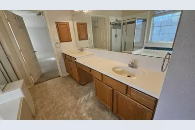 19923 Arbor Creek Drive, Katy, TX 77449 - Photo 37