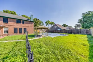 19923 Arbor Creek Dr, Katy, TX 77449 - Photo 13