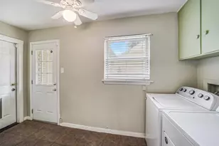 1655 Imperial Crown Dr, Houston, TX 77043 - Photo 21