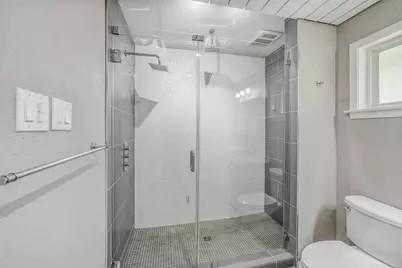 1655 Imperial Crown Drive, Houston, TX 77043 - Photo 21