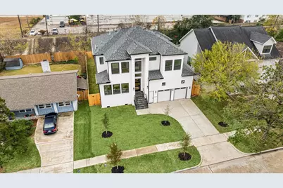 4509 Mimosa Drive, Bellaire, TX 77401 - Photo 3
