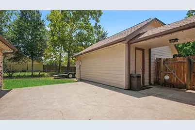 705 Meadowlark Lane, Baytown, TX 77521 - Photo 21
