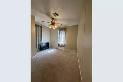 703 76th Street, Houston, TX 77012 - Photo 15