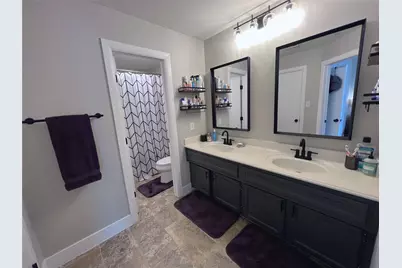 1728 Bevis Street, Houston, TX 77008 - Photo 11