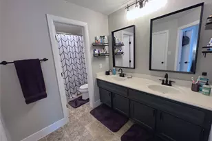 1728 Bevis St, Houston, TX 77008 - Photo 11