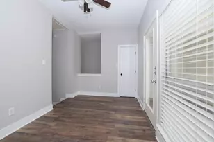 1728 Bevis St, Houston, TX 77008 - Photo 23