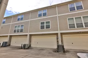 1728 Bevis St, Houston, TX 77008 - Photo 27