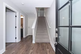 1728 Bevis St, Houston, TX 77008 - Photo 3