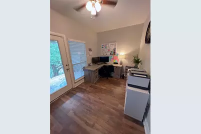 1728 Bevis Street, Houston, TX 77008 - Photo 19