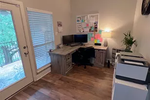 1728 Bevis St, Houston, TX 77008 - Photo 19