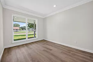 8438 Gallahad St, Houston, TX 77078 - Photo 31