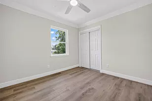 8438 Gallahad St, Houston, TX 77078 - Photo 25