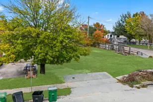 9402 Derrik Dr Dr, Houston, TX 77080 - Photo 5