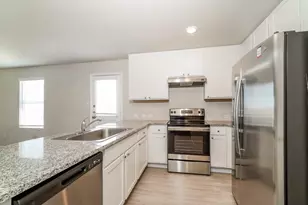 170 Pasadena Pl, New Braunfels, TX 78130 - Photo 7