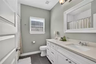 1722 Chippendale Rd, Houston, TX 77018 - Photo 25