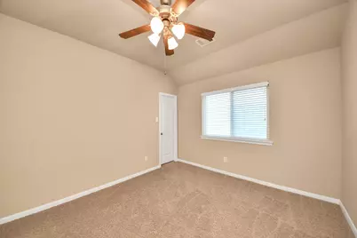 9619 W Amber Bluff Lane, Katy, TX 77494 - Photo 19