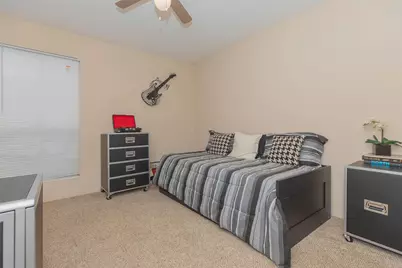 21717 Inverness Forest Boulevard #905, Houston, TX 77073 - Photo 9
